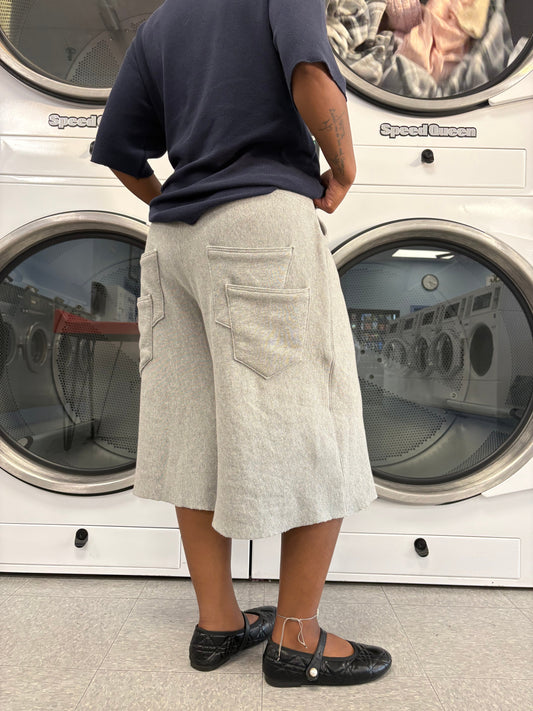 DUAL POCKET SWEATSHORTS