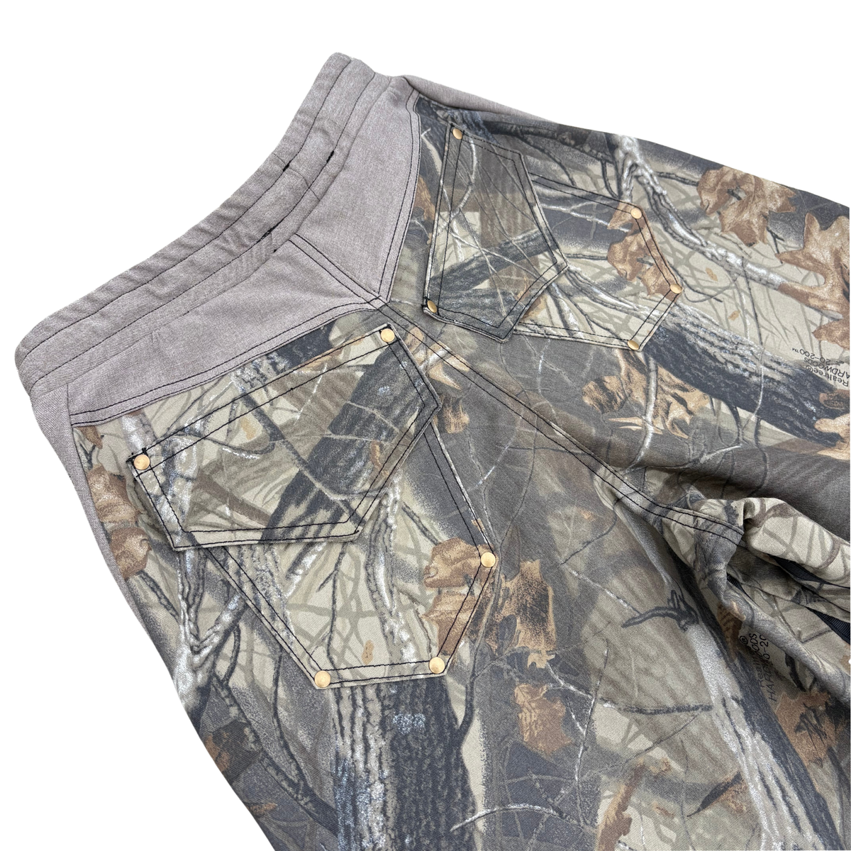 CAMO DOUBLE KNEE SHORTS