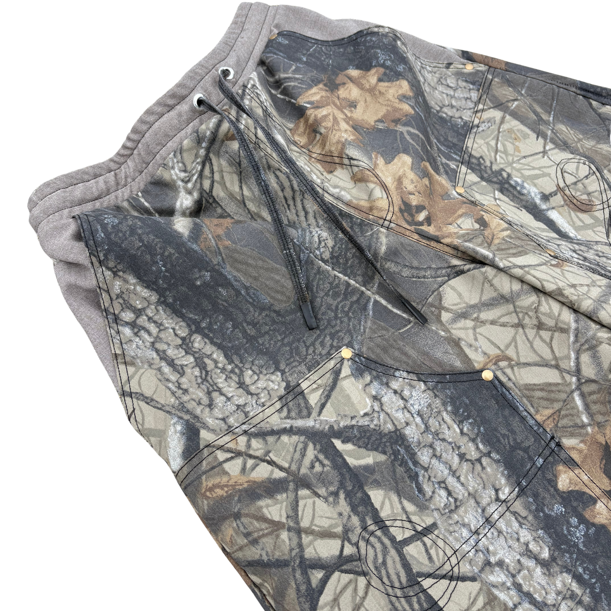 CAMO DOUBLE KNEE SHORTS