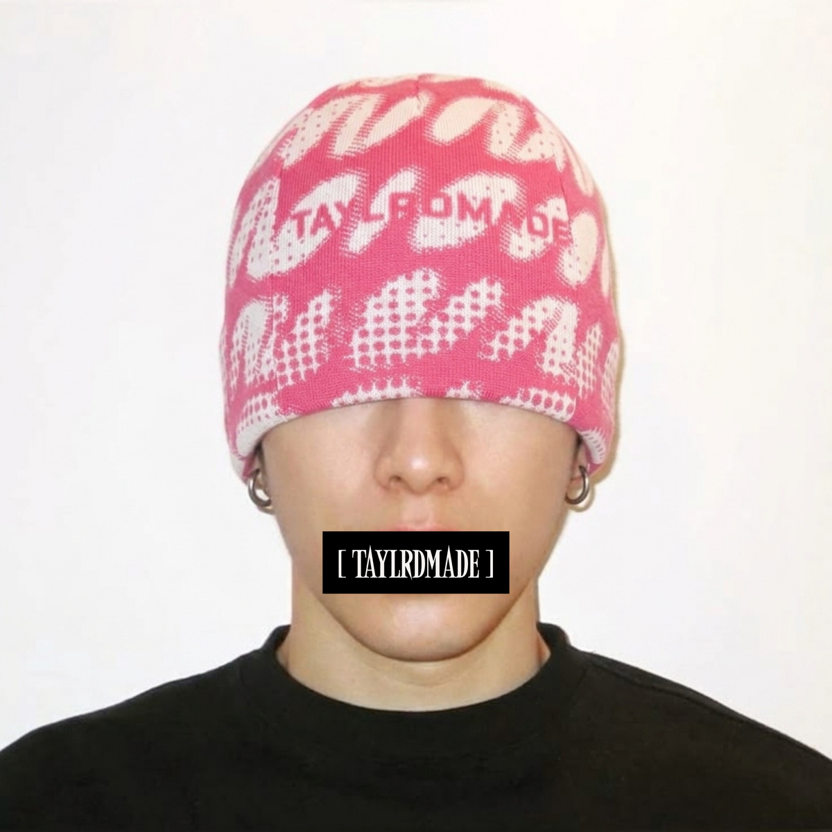 "HALFTONE WAVE" PINK BEANIE